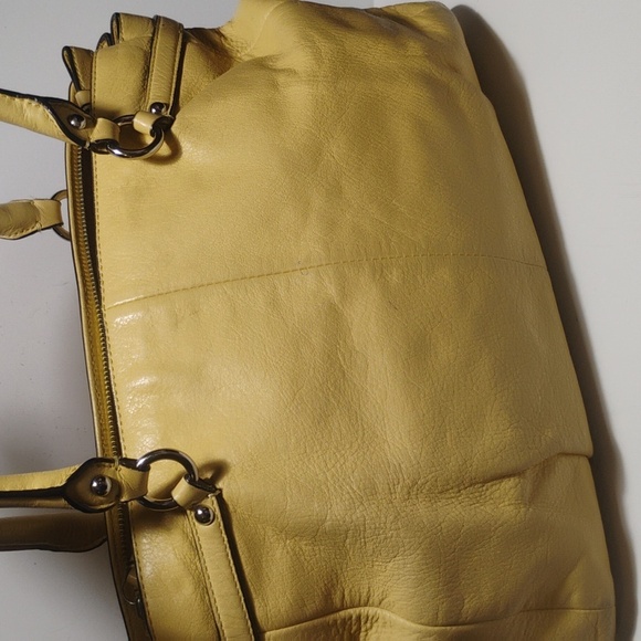 Coach Yellow Leather Satchel — GUC - Picture 4 of 13